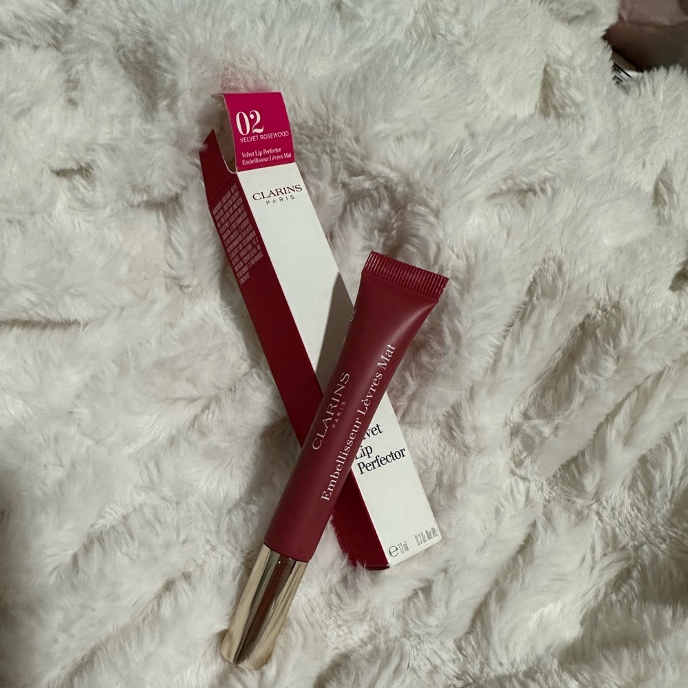 Clarins Paris Velvet Lip Perfector